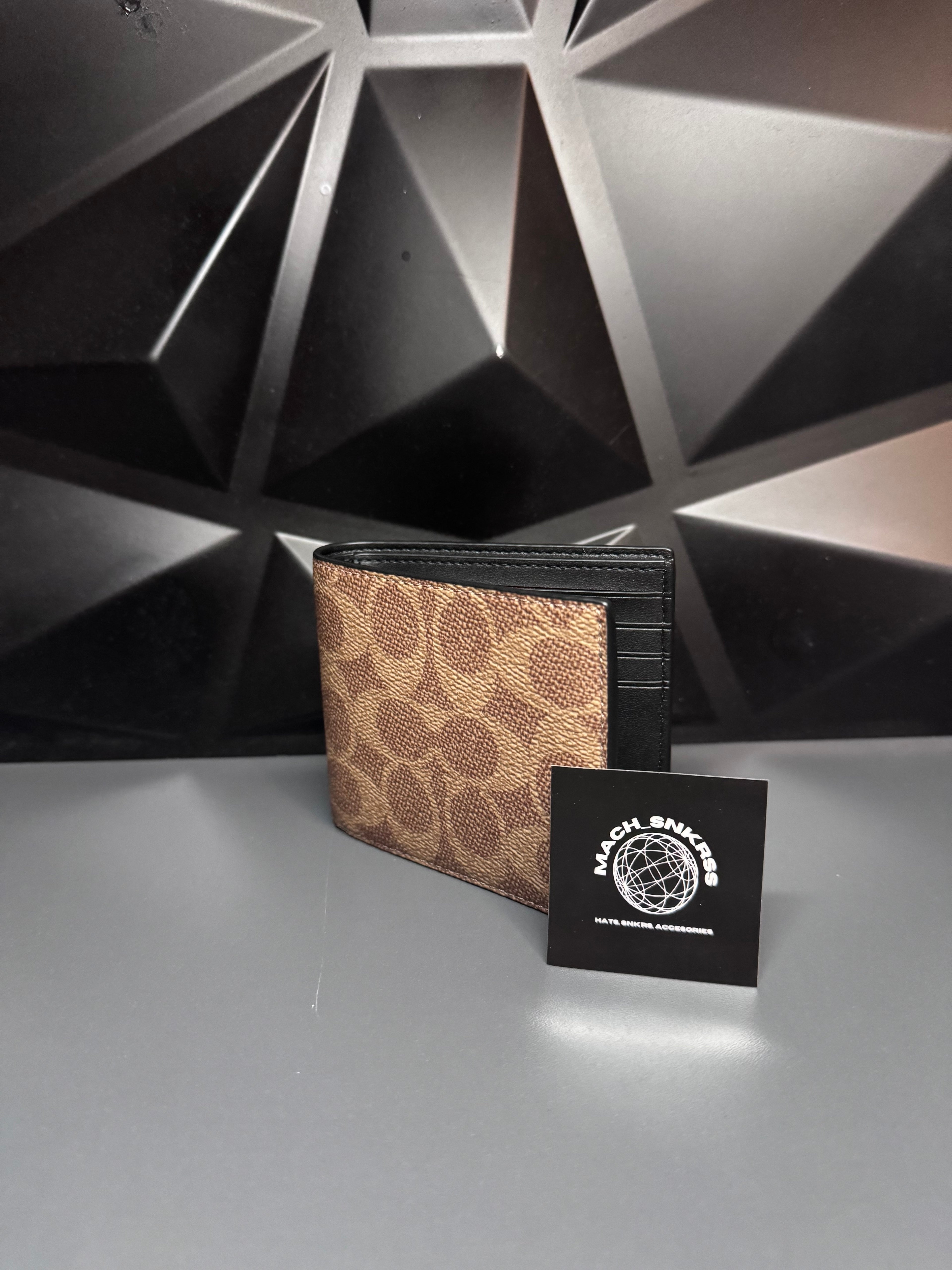 - Cartera COACH  -