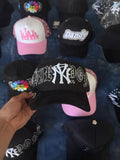 -  31 Hats Crystals White  -