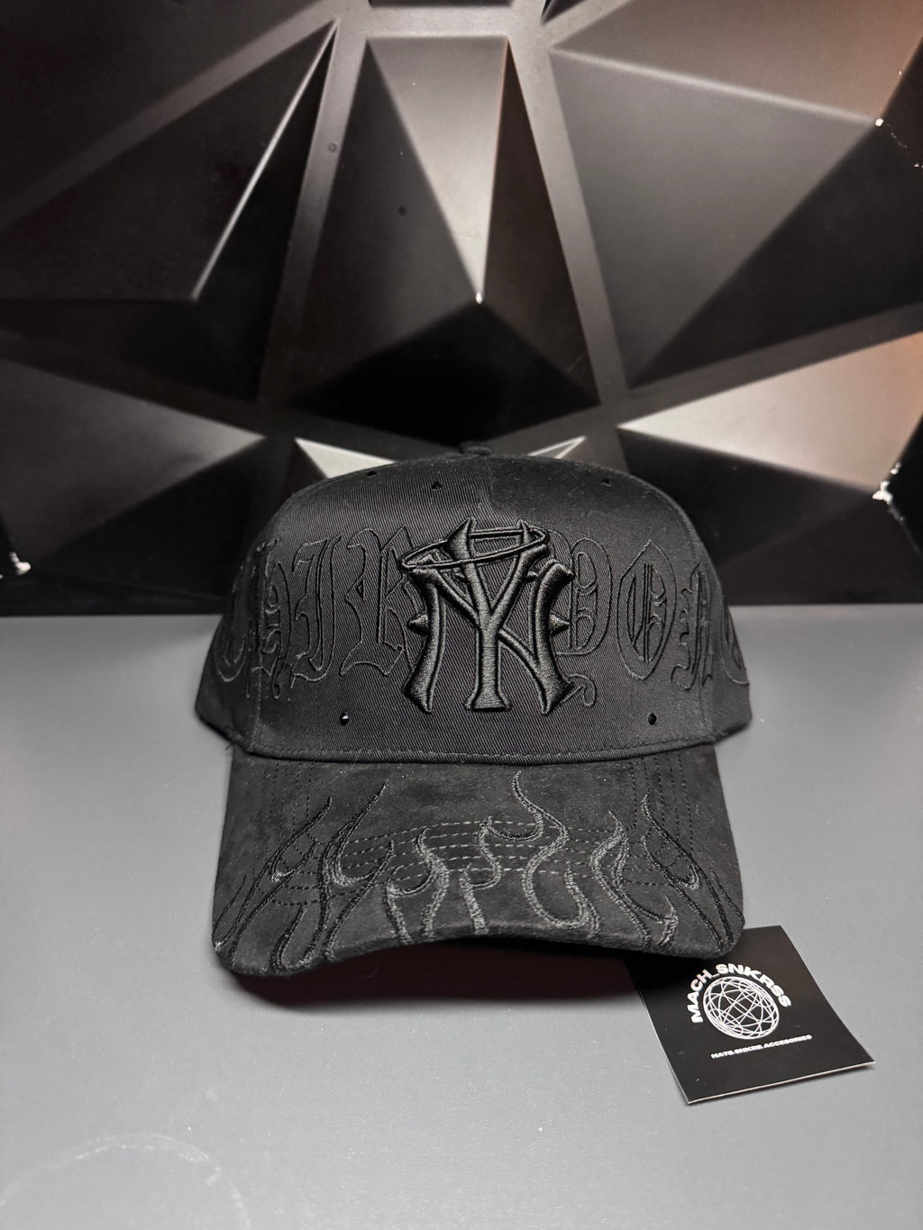 -  31 Hats NY Flames  -
